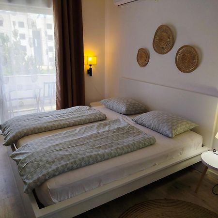 Apartments Dora Bibinje, 30 M From The Sea Exterior foto